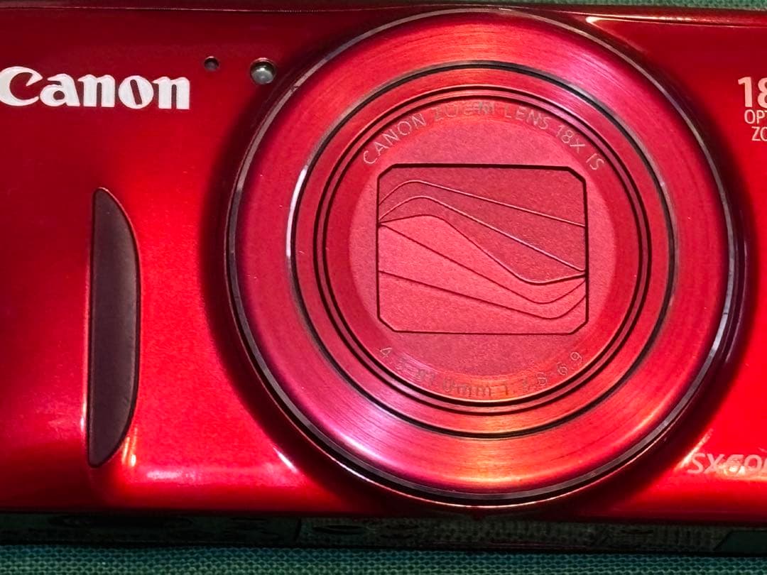 中古デジタルカメラ　デジカメ　赤　キャノン　canon 18× SX600HS