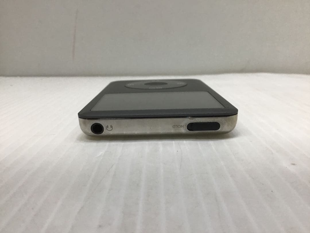T*i様 ジャンク　Apple MC297J デジタルオーディオプレーヤー グレ