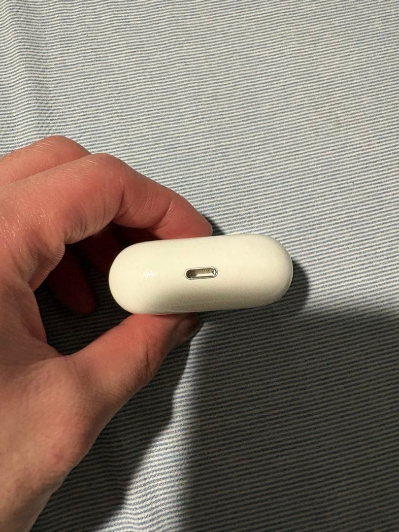 AirPods本体 充電ケース付き 第三世代