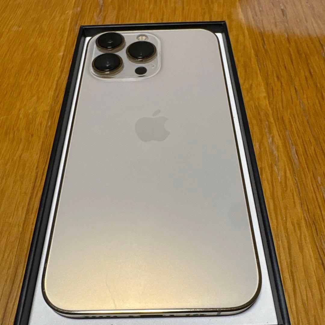 【a】iPhone13Pro　128GB ゴールド　美品