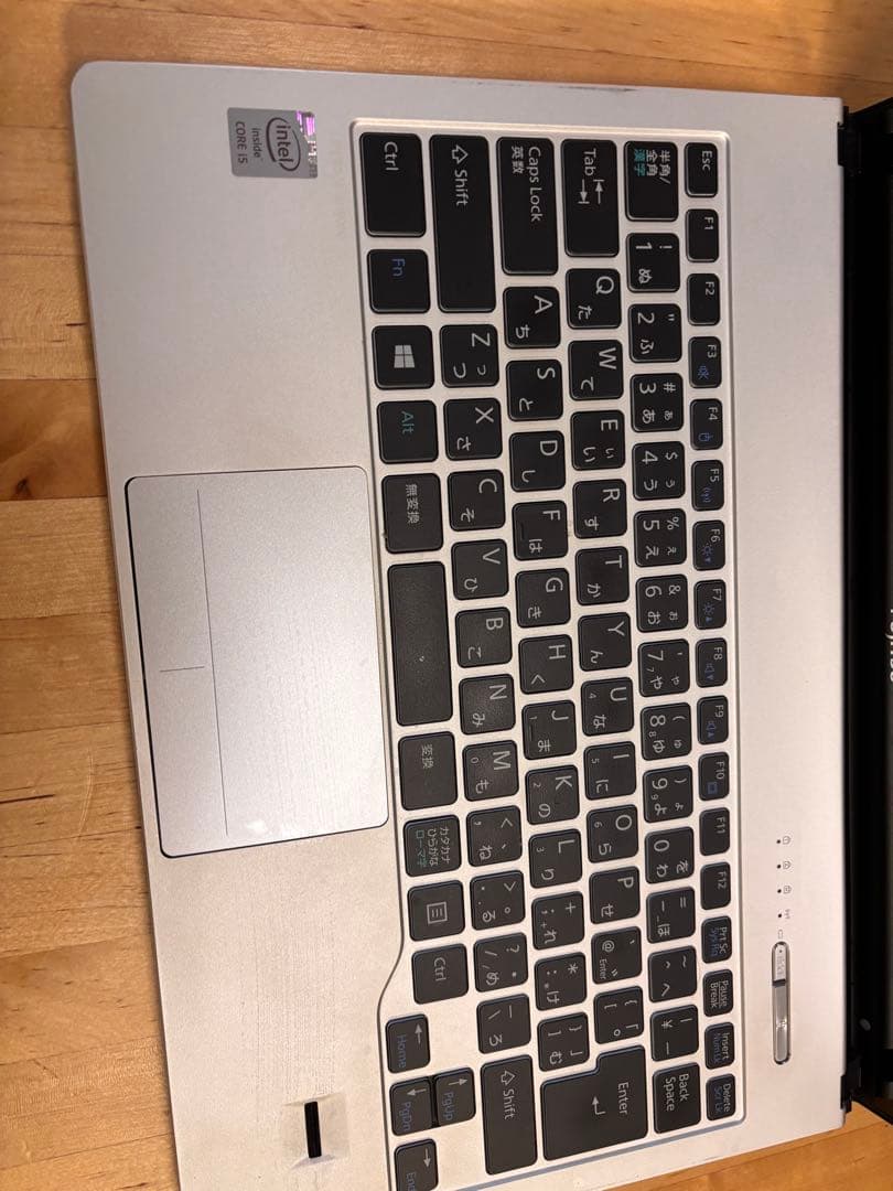 富士通 LIFEBOOK SH90/M ノートPC シルバー