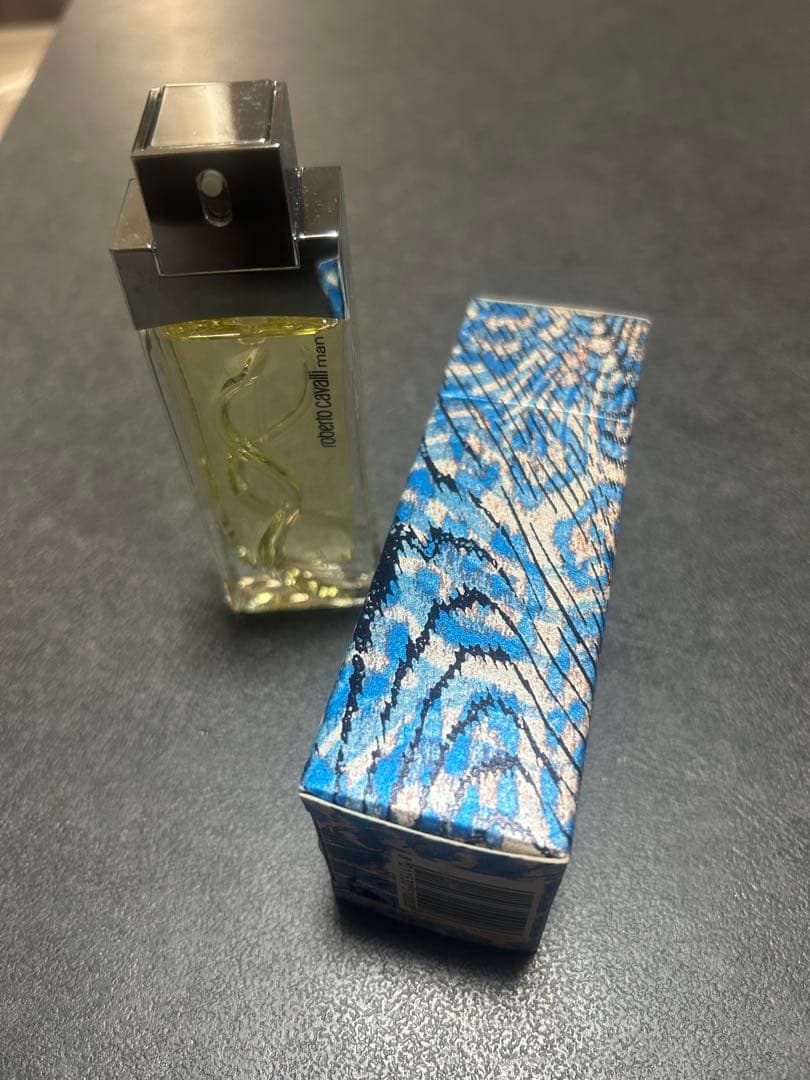 【新品未使用】レア✨️Roberto Cavalli Man 香水30ml