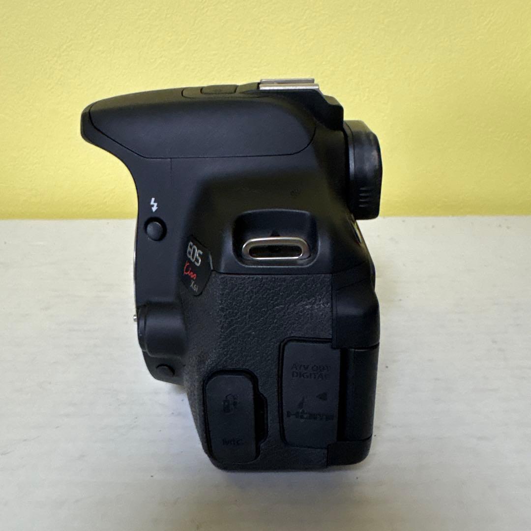 Canon EOS Kiss X6i デジタル一眼レフカメラ