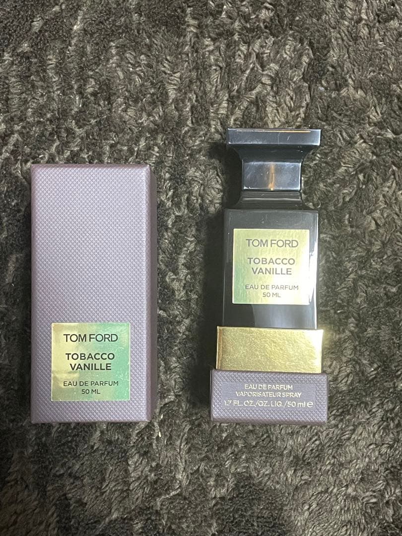 トムフォード　タバコバニラ　9割以上残