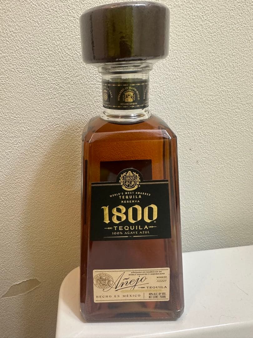クエルボ 1800 アネホ テキーラ750ml