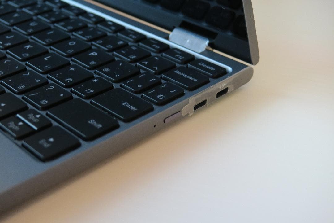 新品同様！UMPC 保護シール付き！CHUWI MiniBook X N100