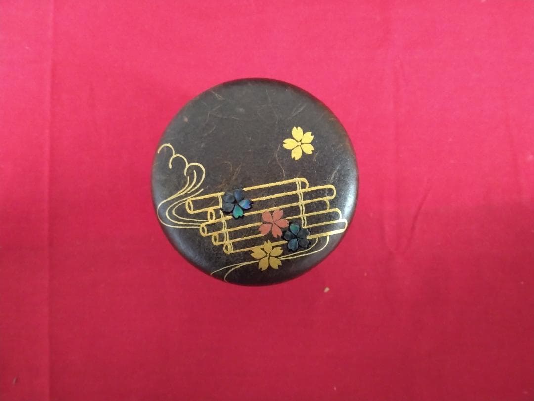 茶道具　　大棗 　【　花筏蒔絵　　一閑張　筑城筑良（造）　】 　 共布共箱