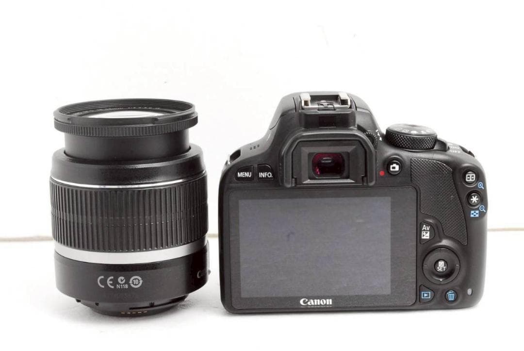 Canon EOS Kiss X7 ❣️一眼レフ 小型軽量 スマホ転送 キヤノン