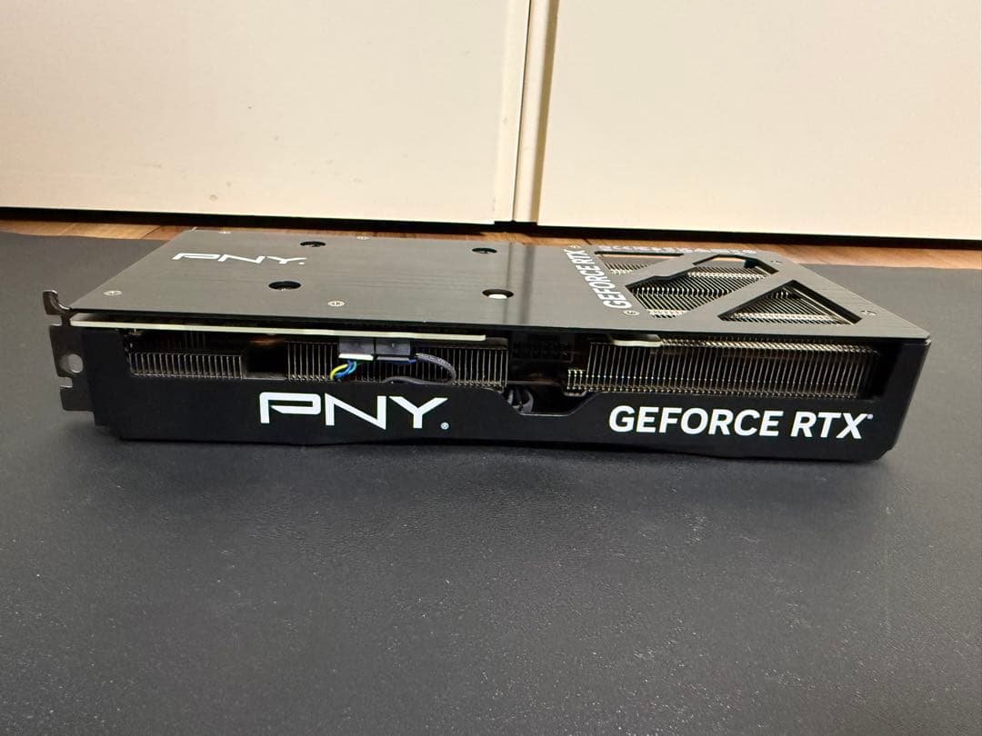 グラフィックボード・グラボ・ビデオカード PNY GeForce RTX4070Super OC 12GB