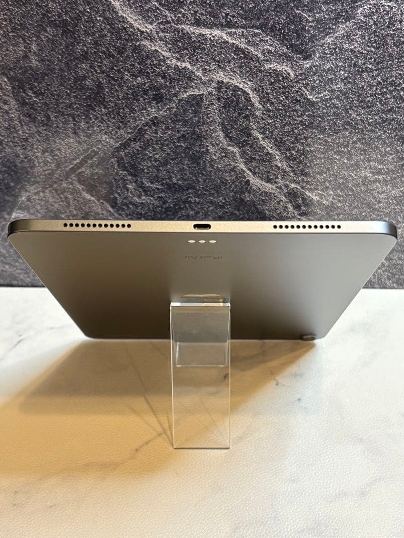 《 美品 》 Apple iPad Air (第5世代) 64GBグレー