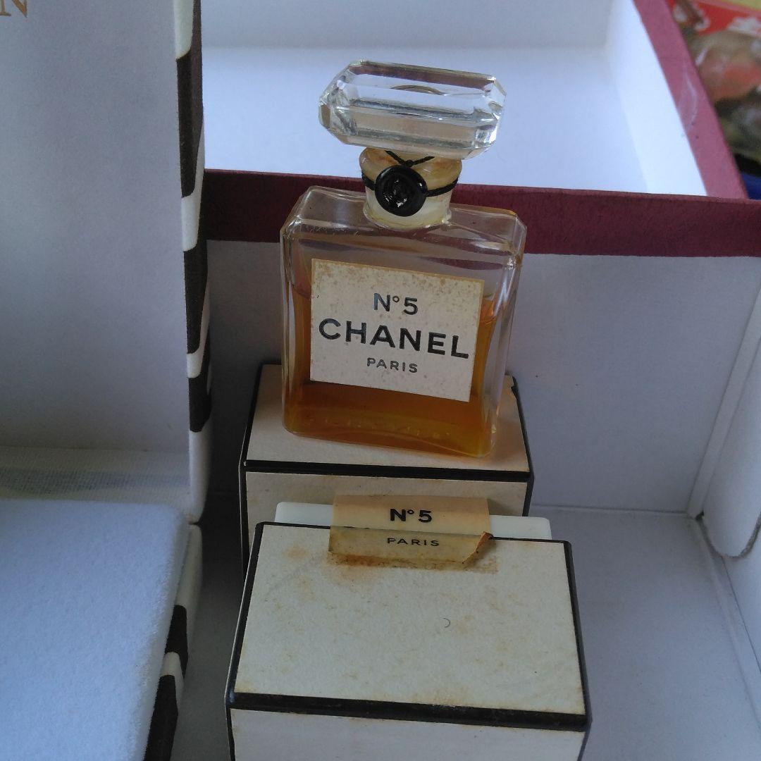 GUERLAIN、CHANEL　香水