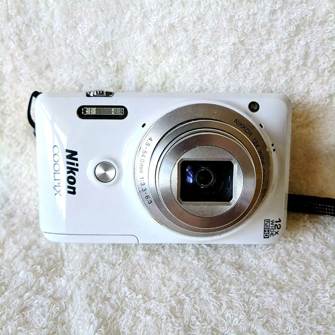 極美品 Nikon COOLPIX S6900 ホワイト Wi-Fi搭載