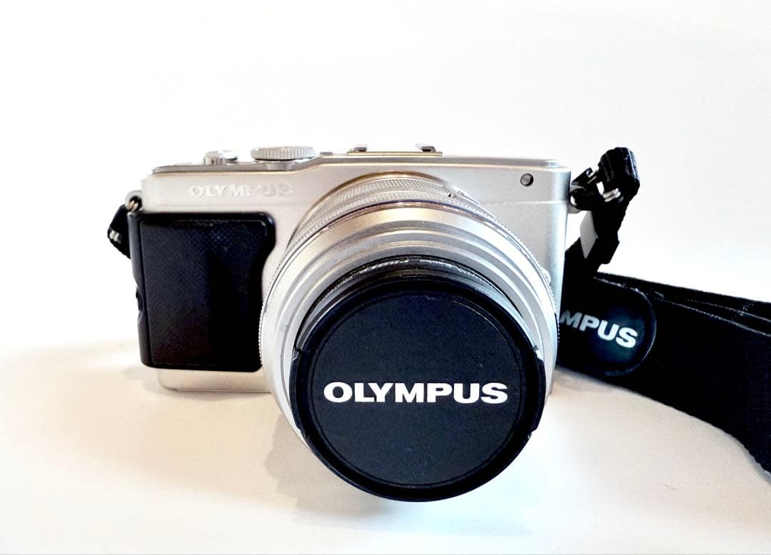 Olympus PEN Lite E-PL5 レンズ2種類/箱付きフルセット