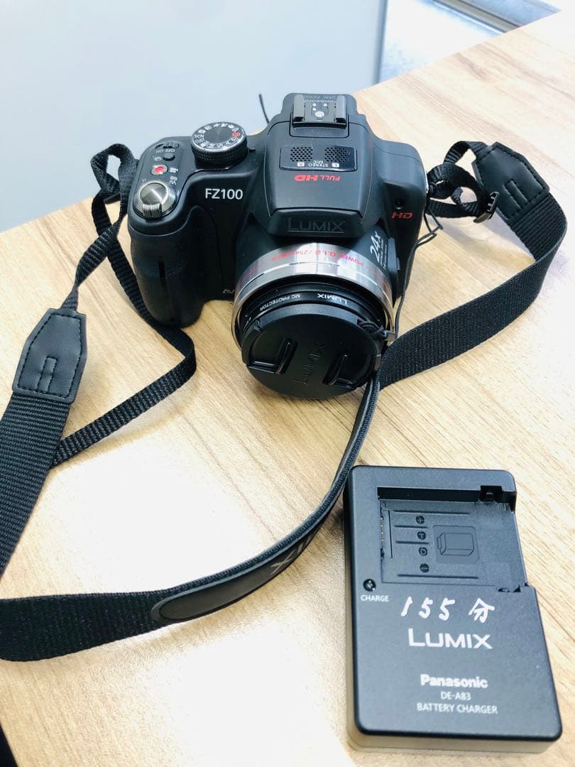 美品！高機能高画質 パナソニック LUMIX DMC-FZ100 24倍