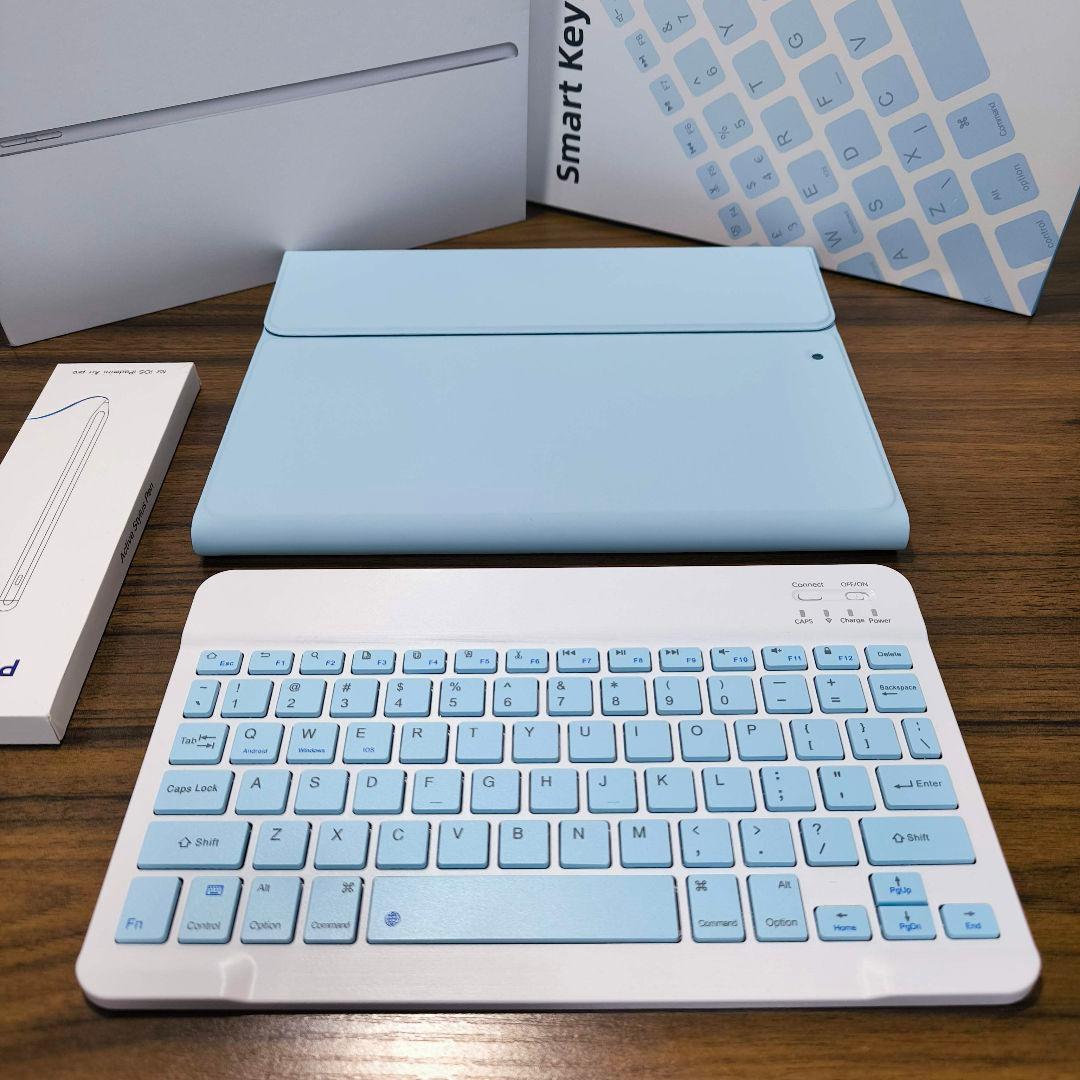 iPad 第7世代 Wi-Fi 32GB ケースとキーボード、タッチペン