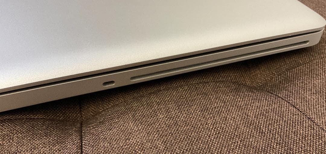 【ジャンク】MacBook Pro 17インチ Mid 2009