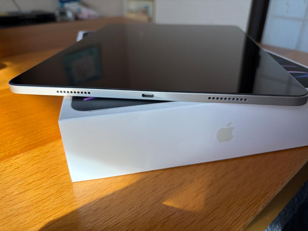 【極美品】iPadPro12.9第6世代256GB＋MagicKeyboard