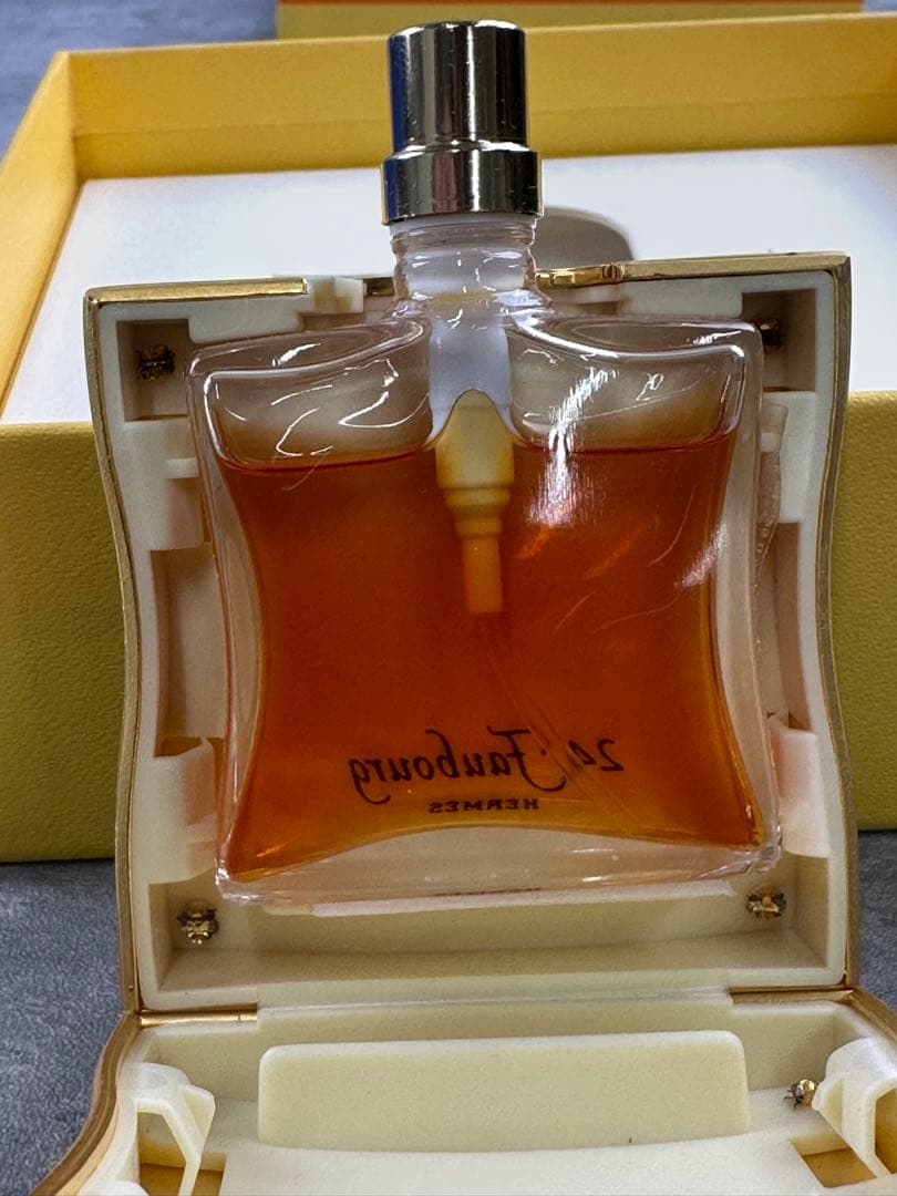 【レア】HERMES エルメスヴァンキャトルフォーブルパルファム香水