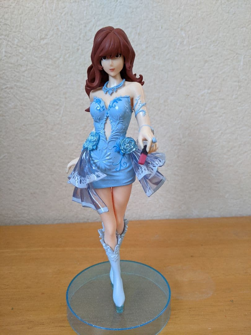 峰不二子フィギュア