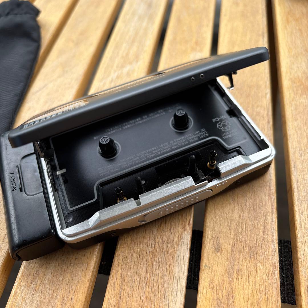 SONY WALKMAN WM-EX633 カセットプレーヤー　保存袋付き