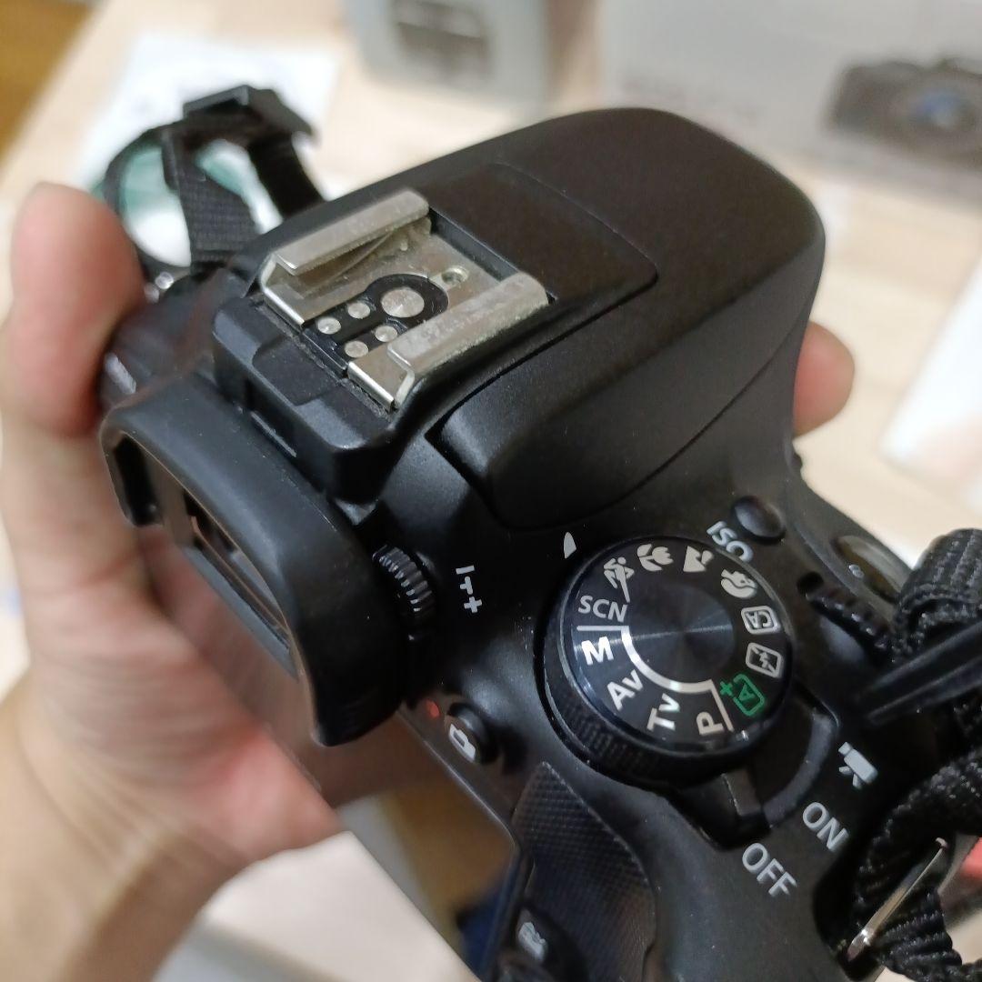 【Canon EOS Kiss X7 ダブルズームキット＆60mmレンズ＆本