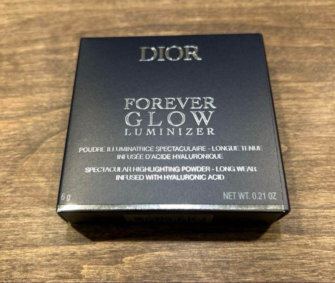 新品未使用 DIOR グロウルミナイザー 04 ピンク ストロボ