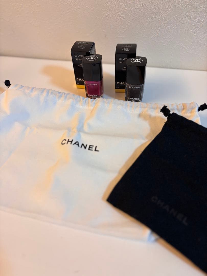 「限定色」シャネル LE VERNIS 191+363 2本セット+ポーチ2枚