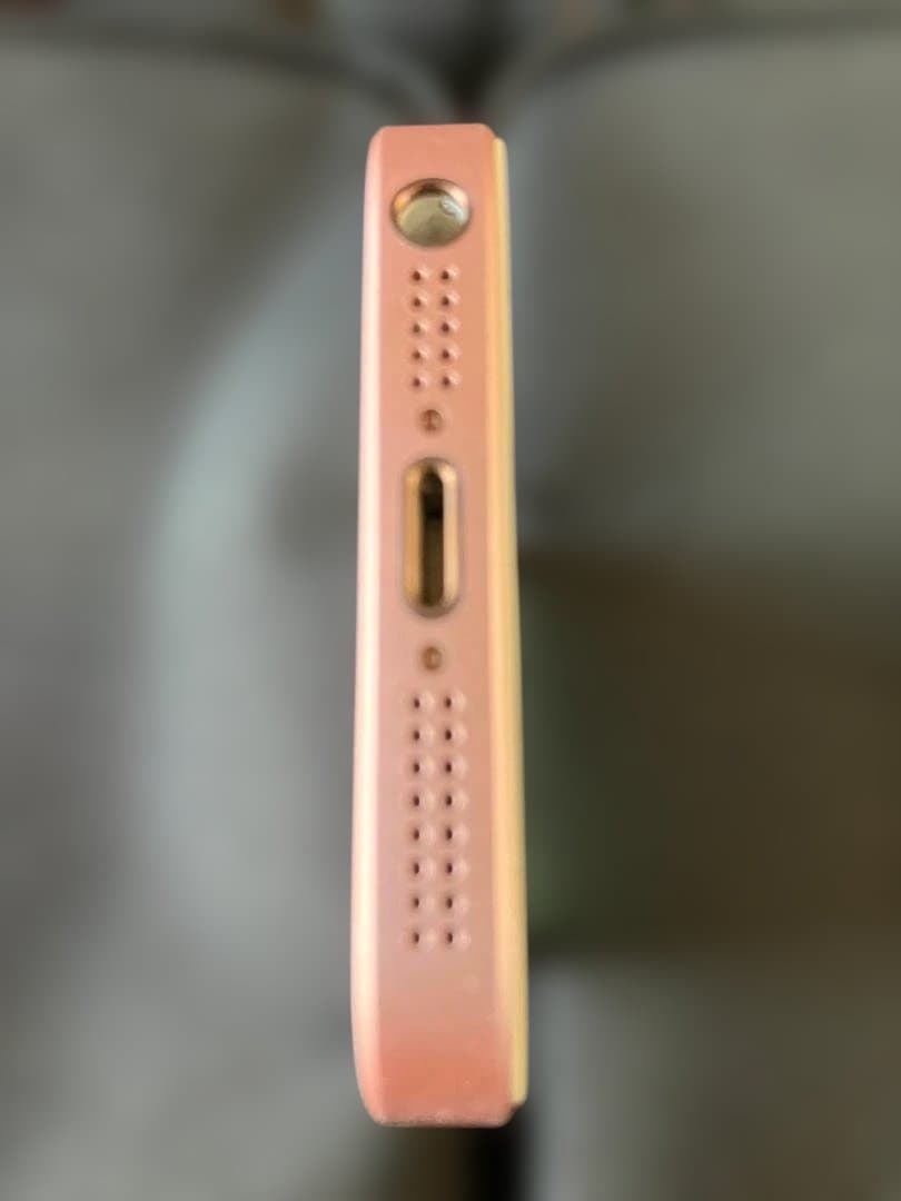 【微使用】iPhoneSE(初代)128GB SIMフリー