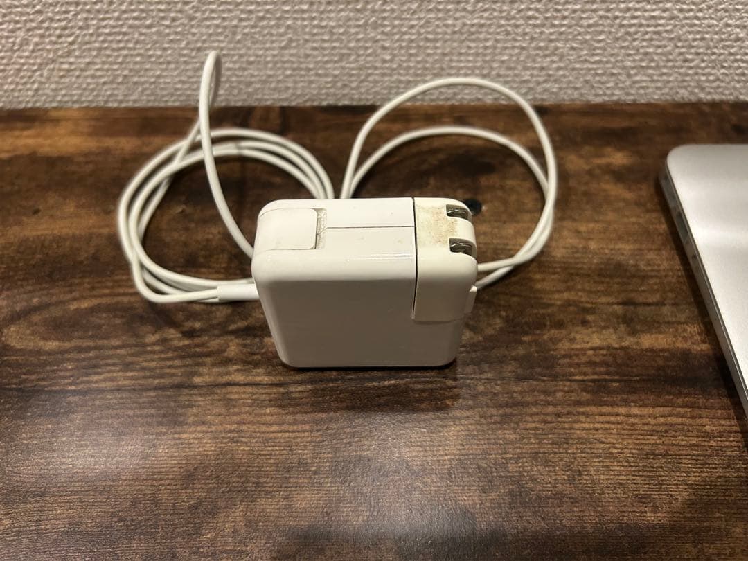 MacBook本体 Apple MacBook Air(intel corei5, 2013)