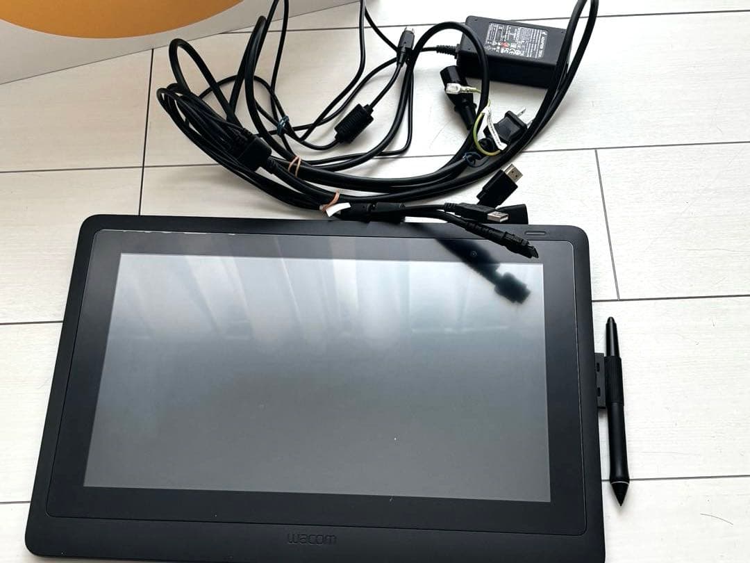 Wacom Cintiq 16 液晶ペンタブレット本体
