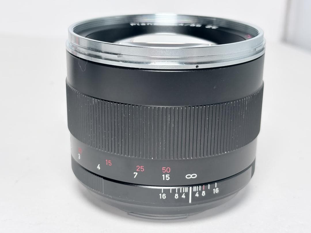 元箱付き Carl Zeiss Planar T 85mm F1.4 ZE