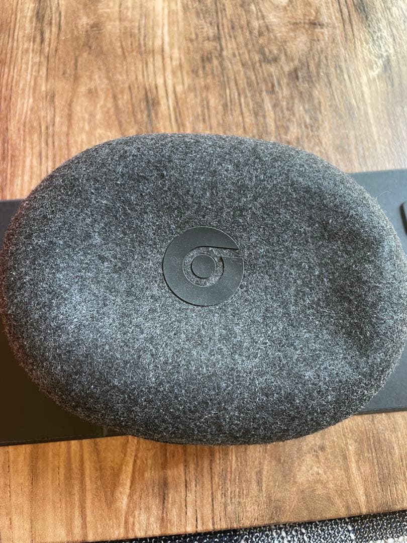 Beats Solo Pro ワイヤレスヘッドホン レッド