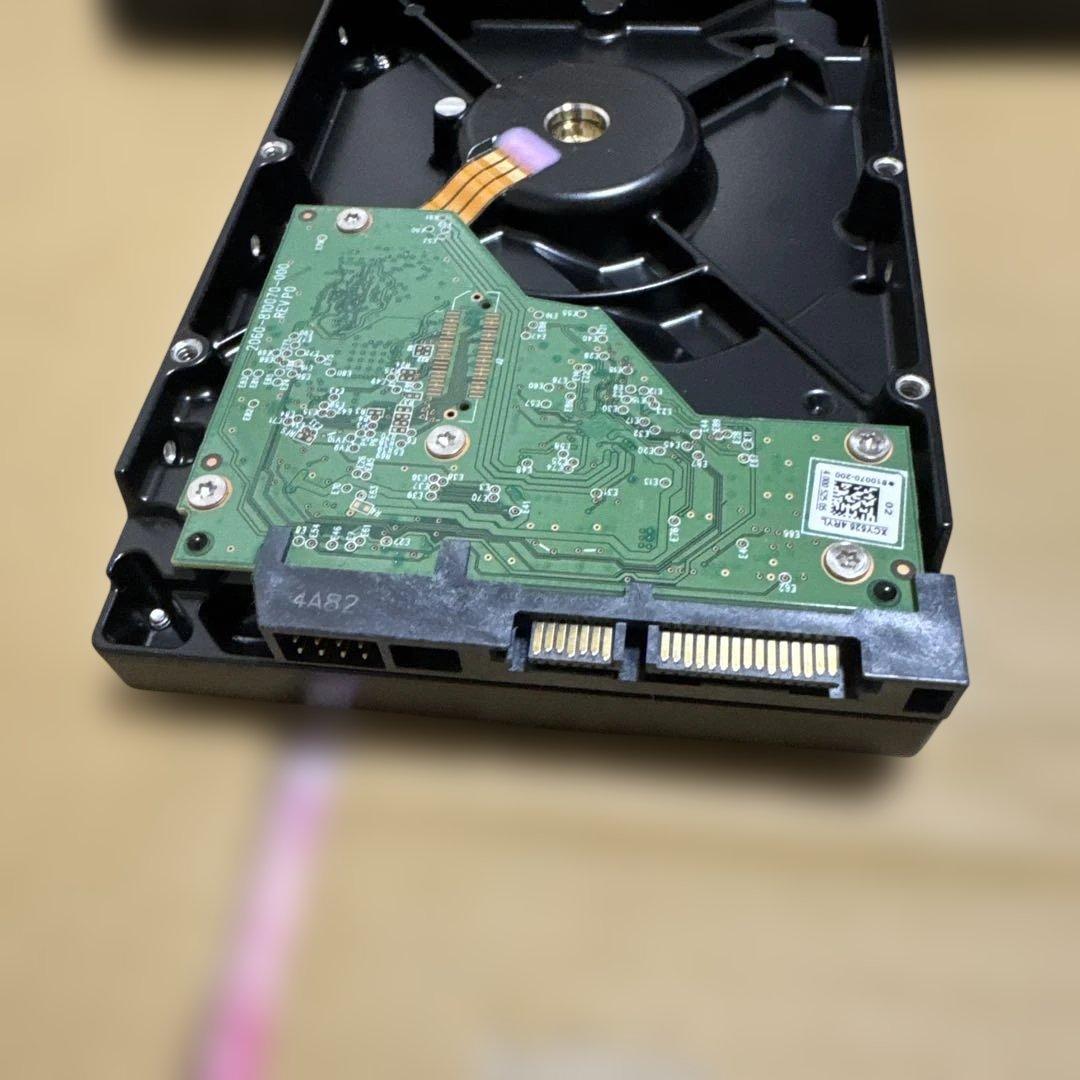 2個Western Digital WD20EARZ 2TB とWD10EARZ