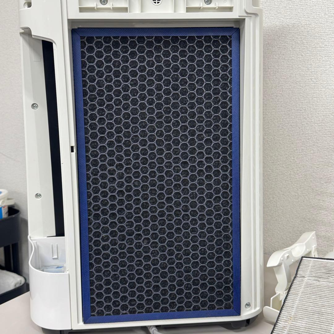☆激安‼️シャープ　2019年製　空気清浄機KC-G50-W 美品