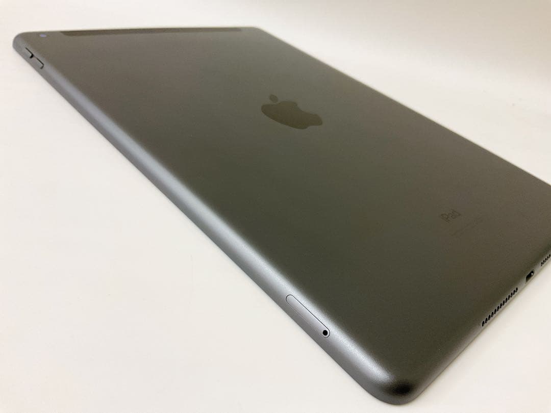 【超美品・BT96％】iPad 第9世代 64GB Cellularモデル
