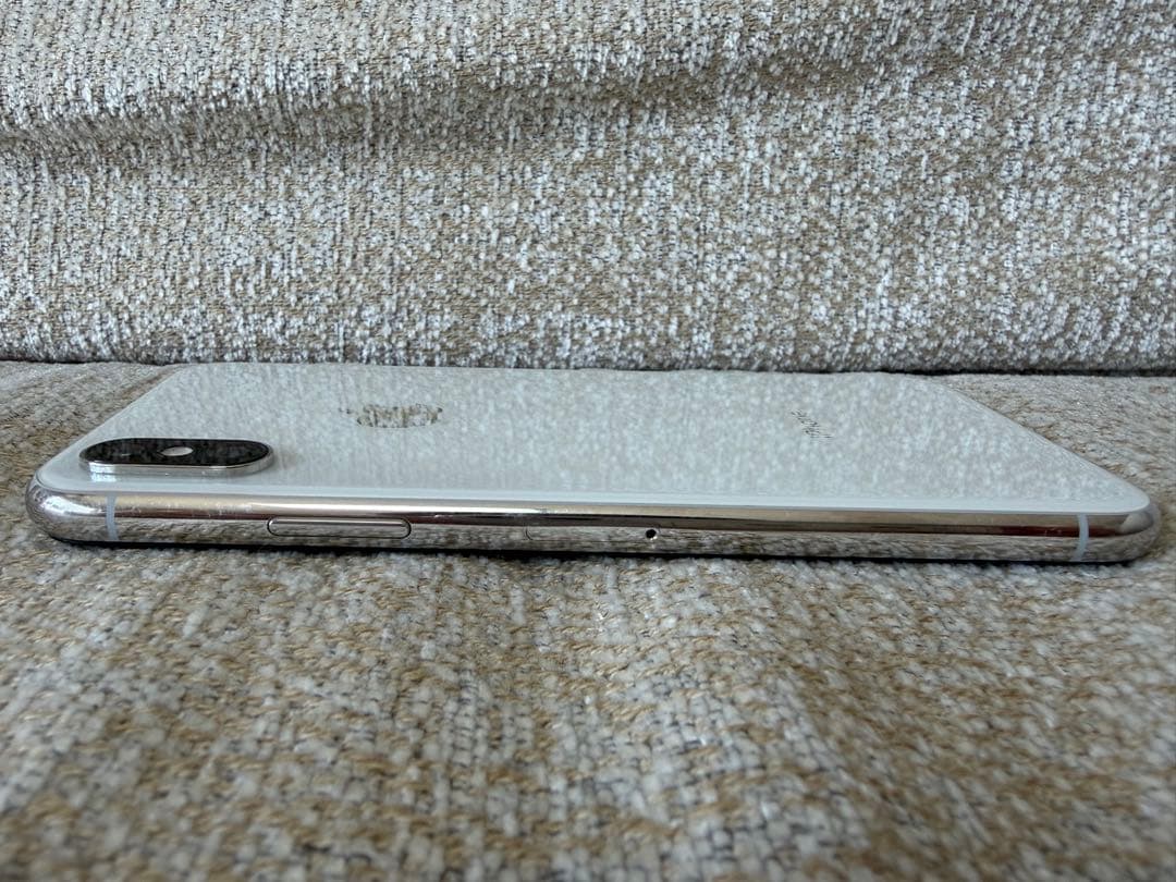 iPhone Xs 256GB SIMフリー　シルバー