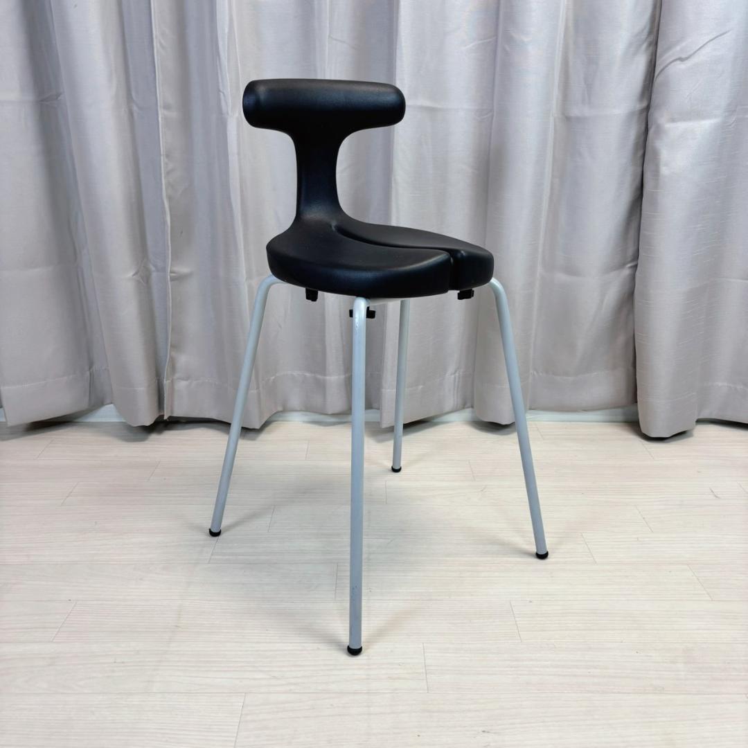 アーユルチェア スツール ayur medical seat 姿勢矯正 腰痛対策