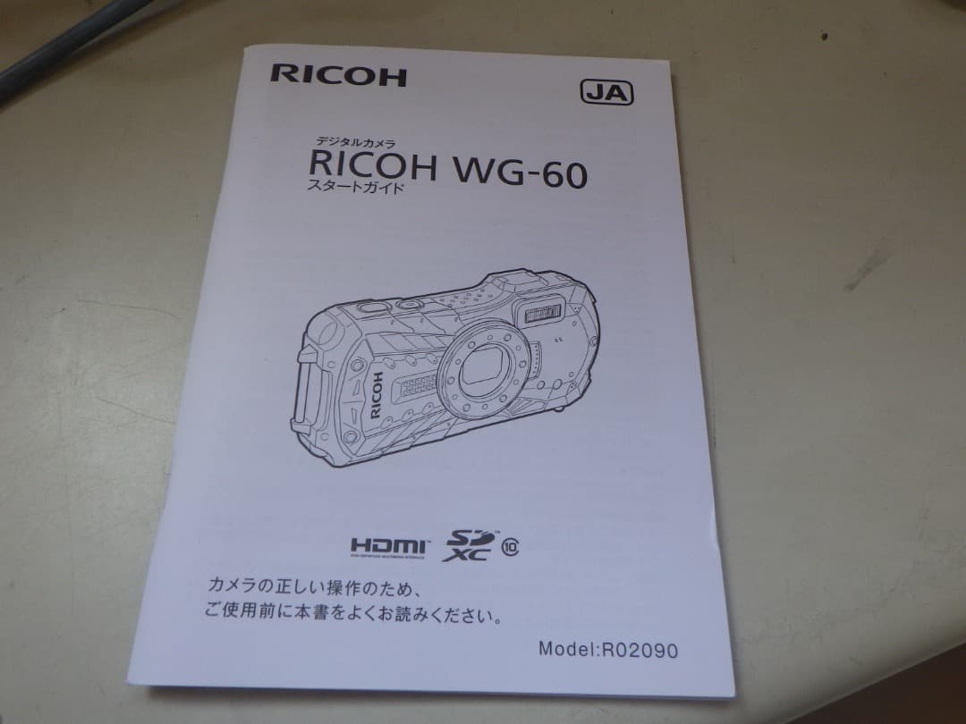 RICOH WG-60 コンパクトデジタルカメラ 本体と付属品