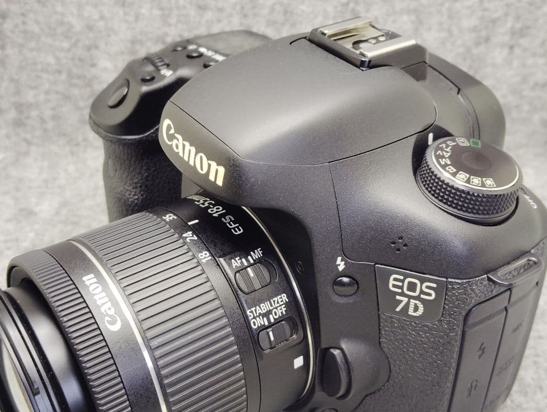 Canon EOS 7D 標準ズームレンズ付