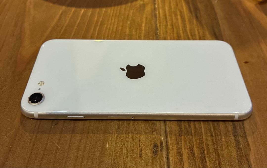 iPhoneSE Starlight 64GB第3世代 スターライト