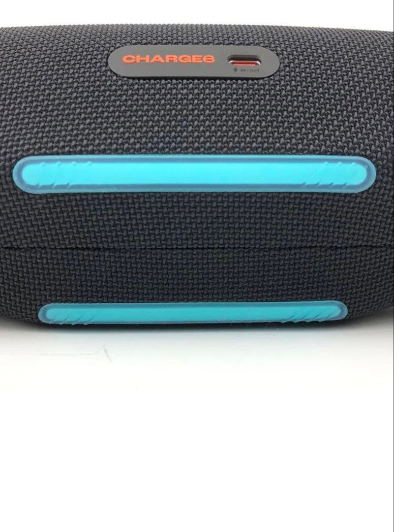 JBL CHARGE 6（ファンキーブラック）