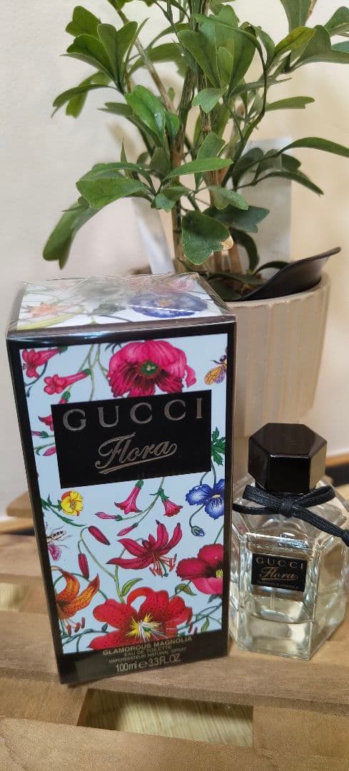 【新品未使用】Flora BY GUCCI グラマラス マグノリア 100ml