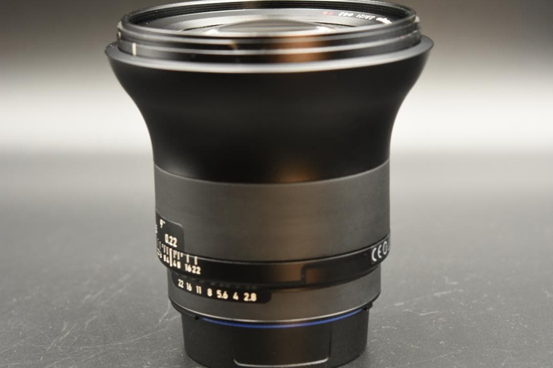 Carl Zeiss Milvus 21mm F2.8 ZF.2 レンズ
