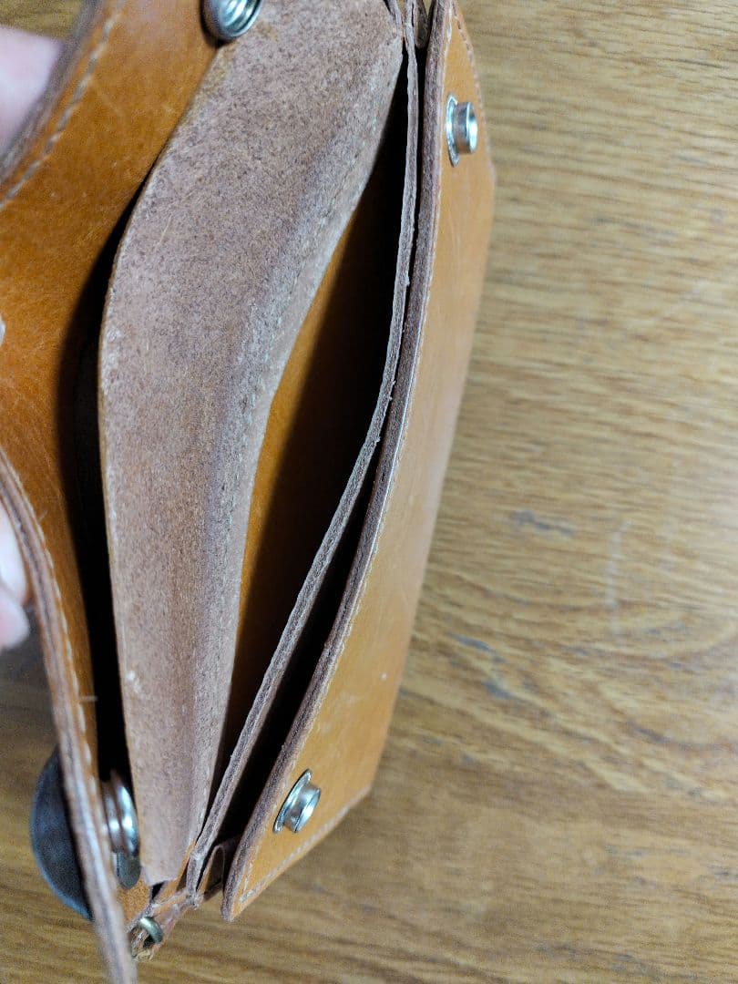 神戸レザー製長財布 ベージュ10cm×20cm