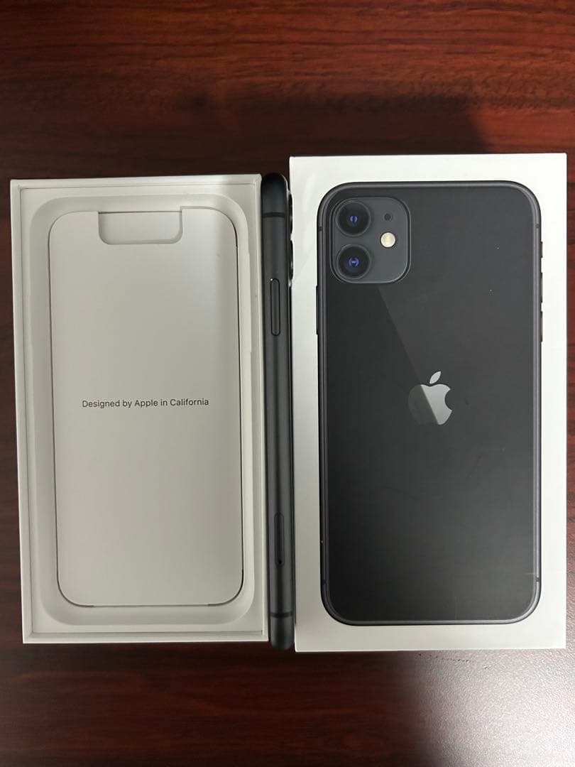 Apple iPhone 11 (BLACK) バッテリー98% ケース付き