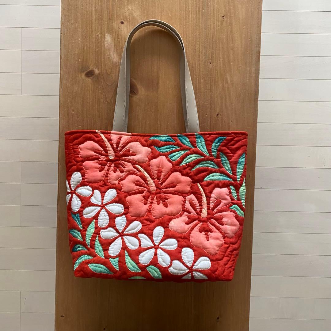 ハワイアンキルト◆トートバッグ◆ハイビスカス、プルメリア◆ハンドメイド