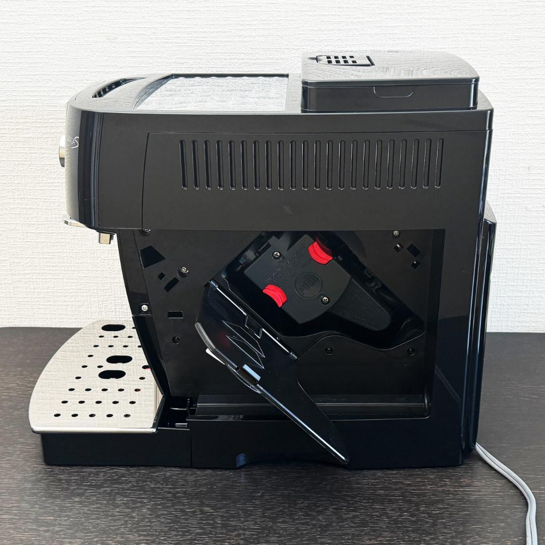 使用少な目　デロンギ マグニフィカS ECAM22112B エスプレッソマシン
