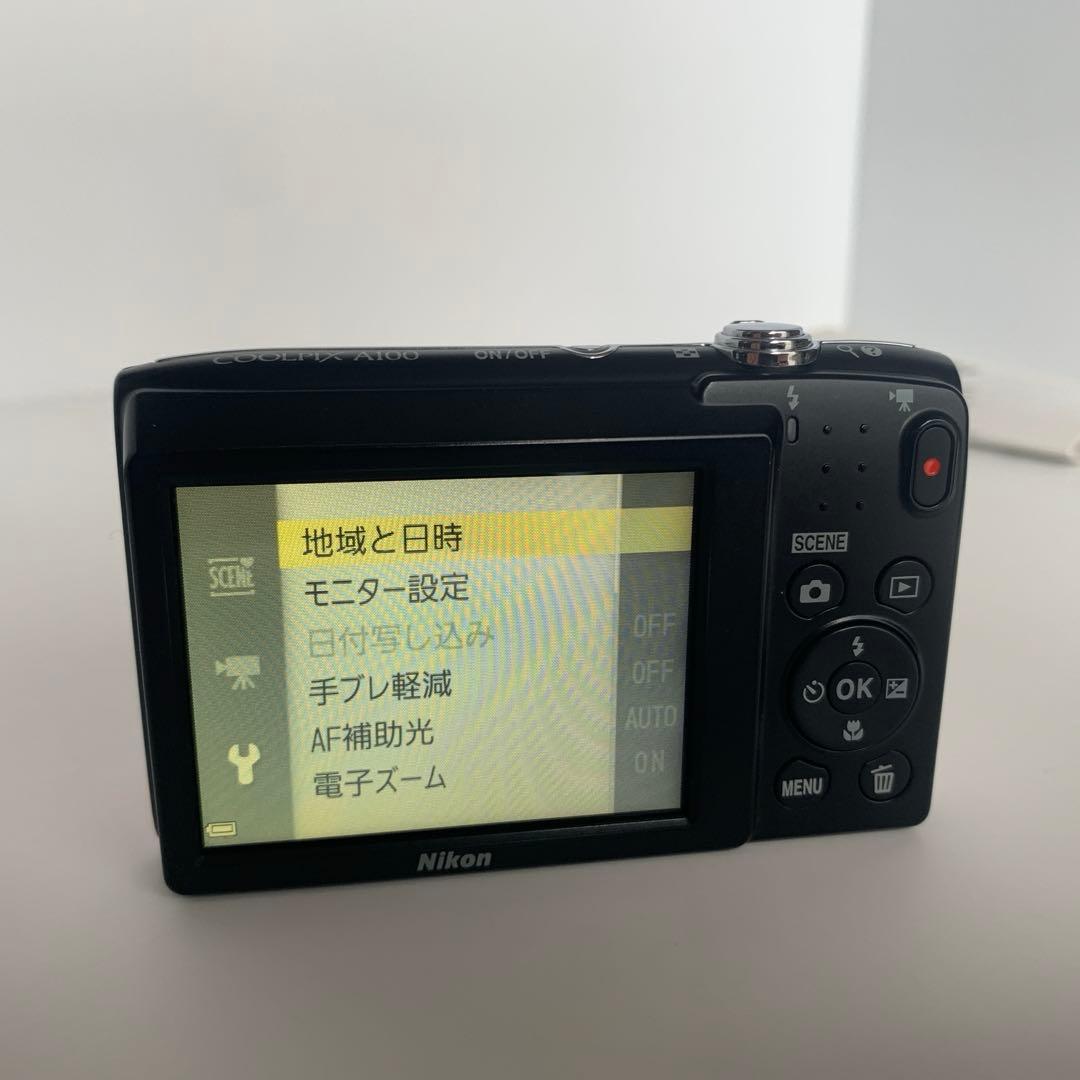 Nikon COOLPIX A100 RD 赤