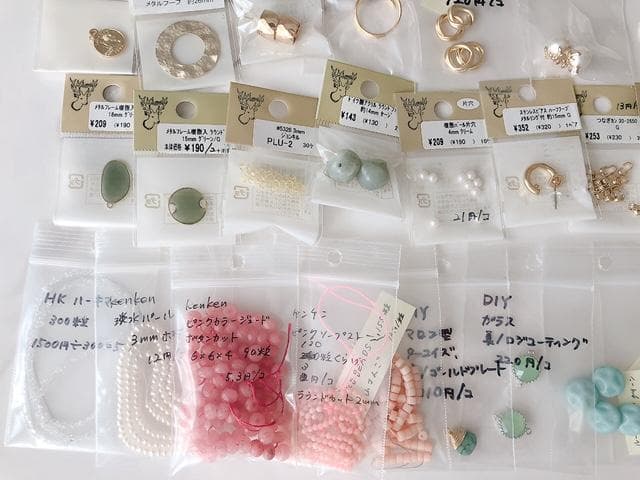 ハンドメイドアクセサリパーツ　まとめ売り
