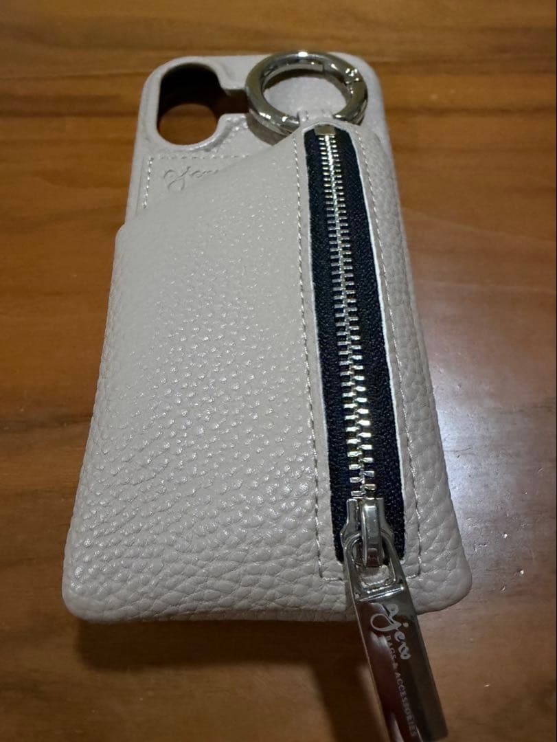 【極美品】ajew iPhone17 ケース ＆ 限定ショルダーストラップ